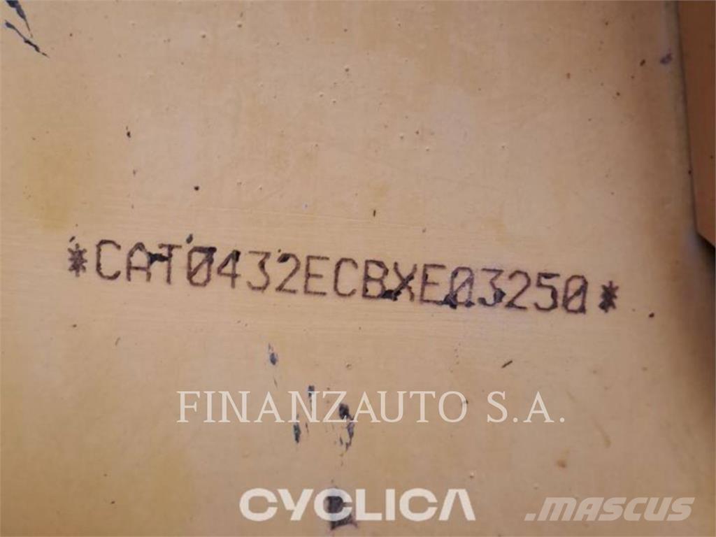 CAT 432F Rovokopači