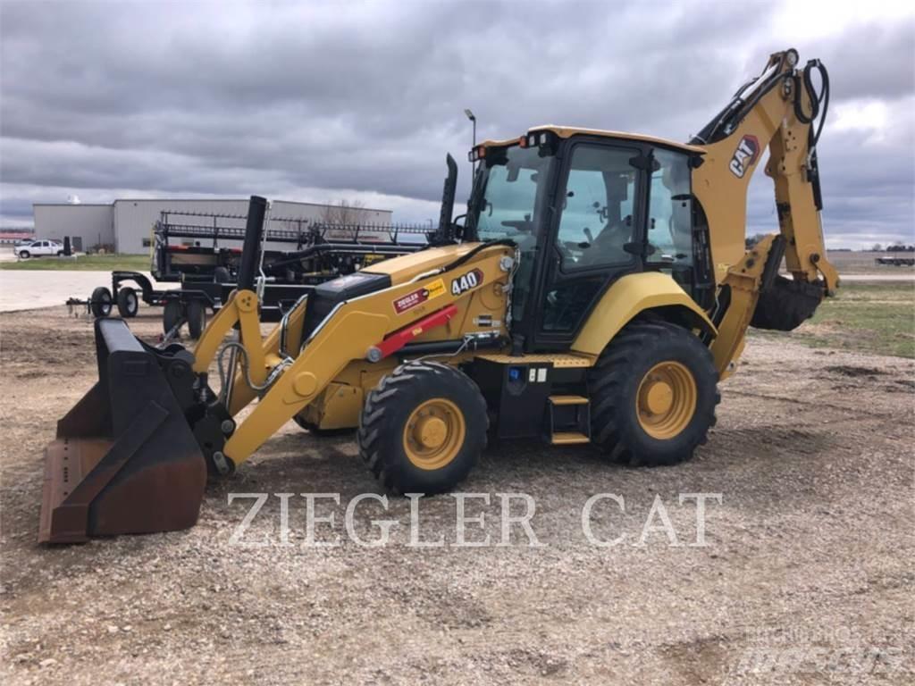 CAT 440-07 Rovokopači