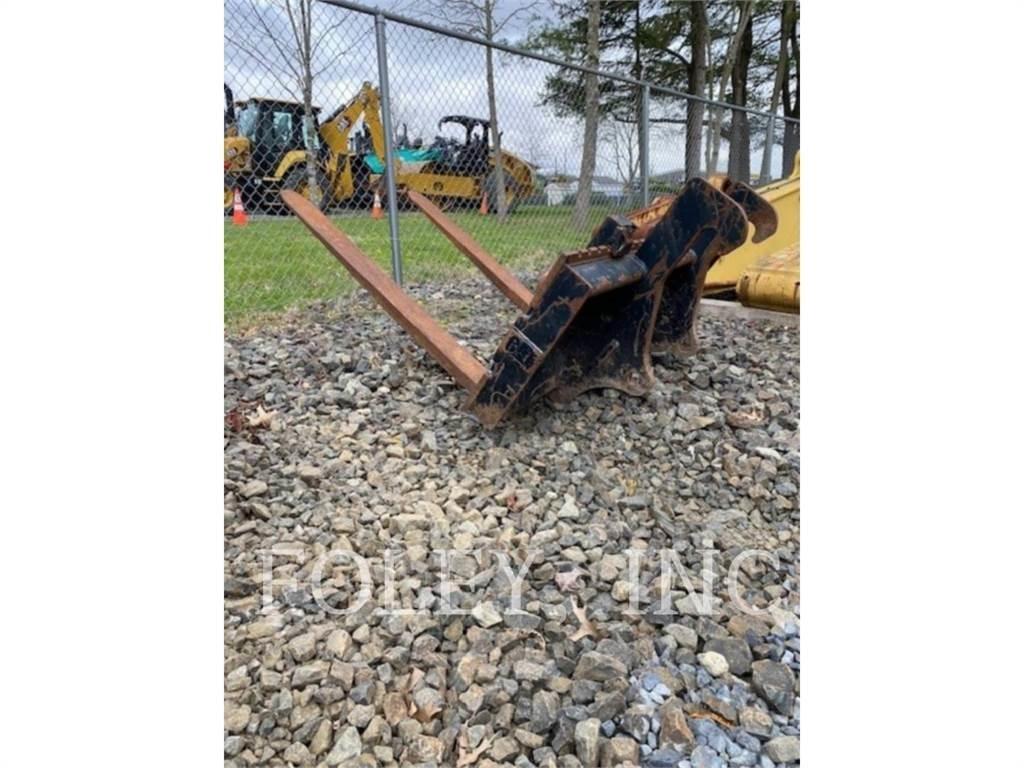 CAT 48 PALLET FORKS Vilice
