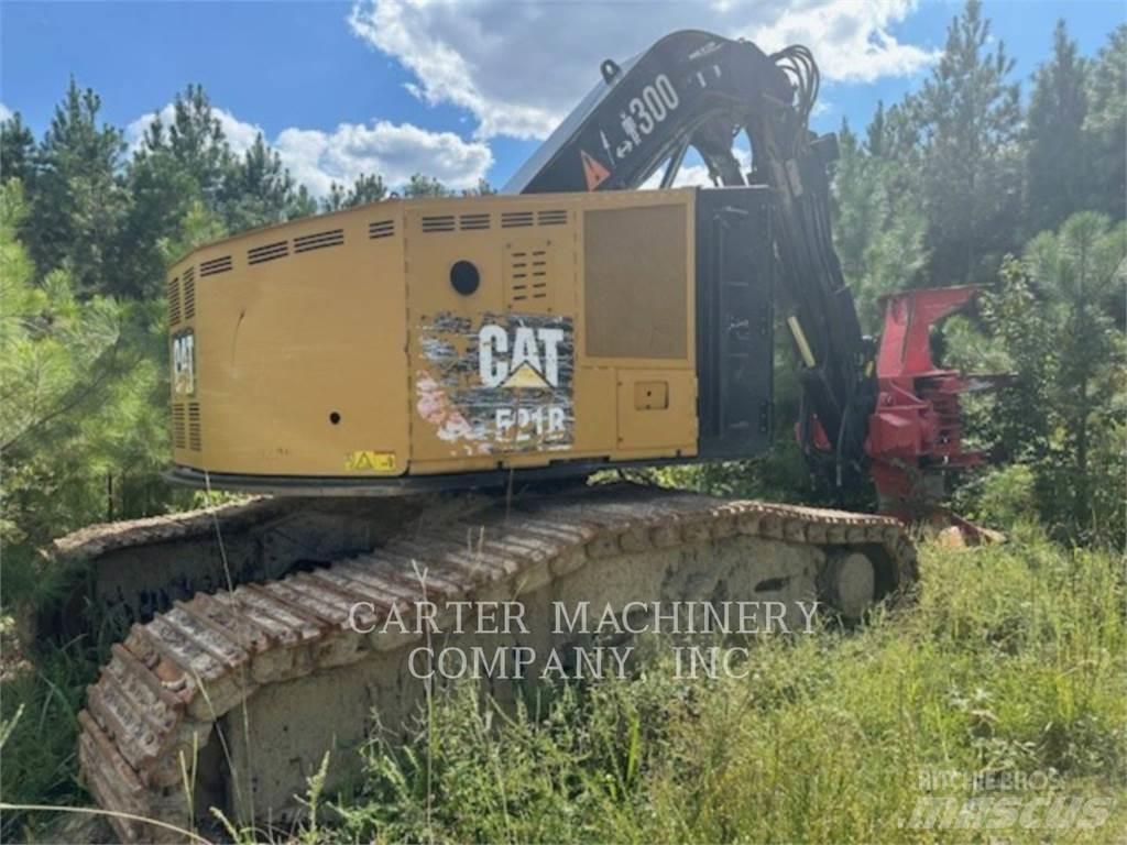 CAT 521B Stroji za sečnjo dreves
