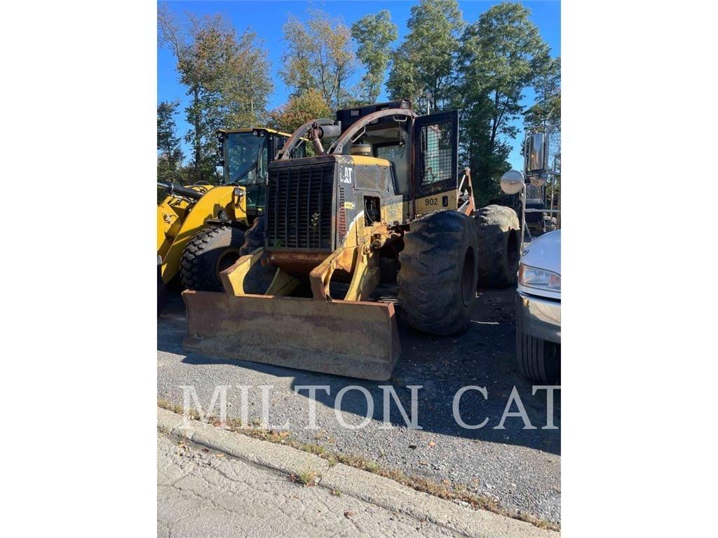 CAT 525B Skiderji