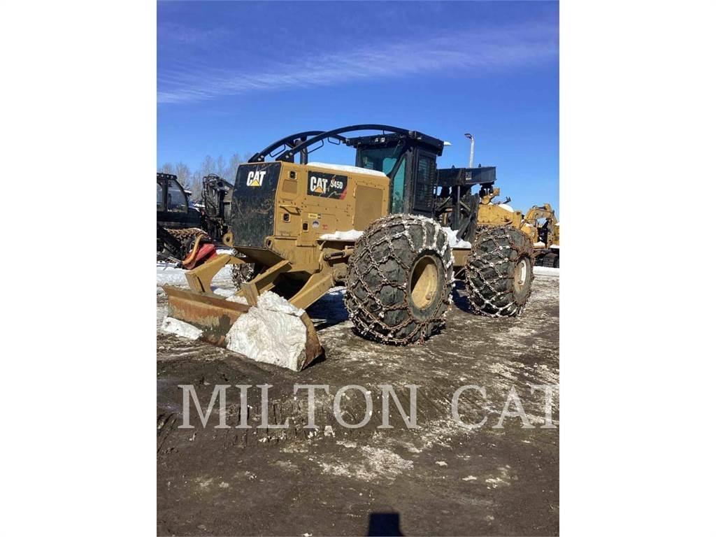CAT 545D Skiderji