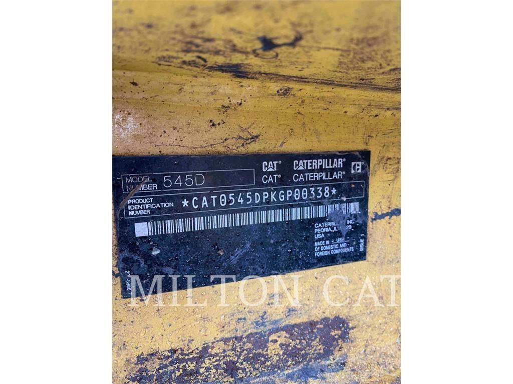 CAT 545D Skiderji