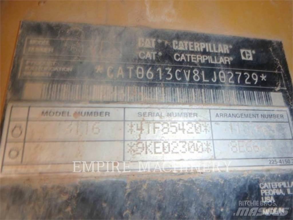 CAT 613C Strgalci