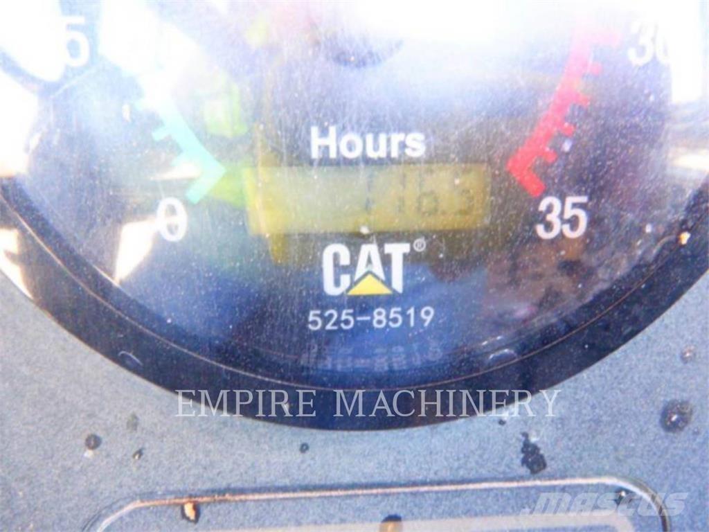 CAT 613C Strgalci