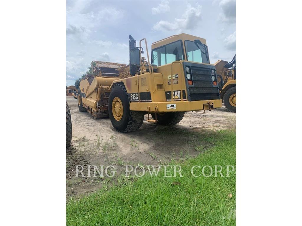 CAT 613C Strgalci