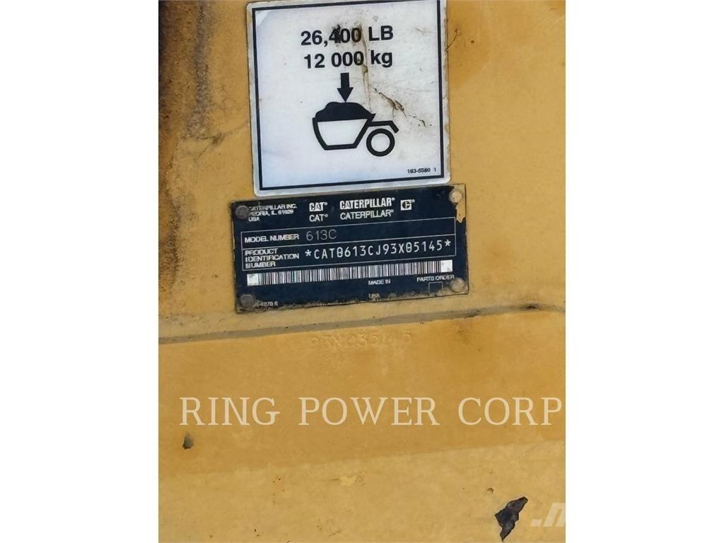 CAT 613C Strgalci