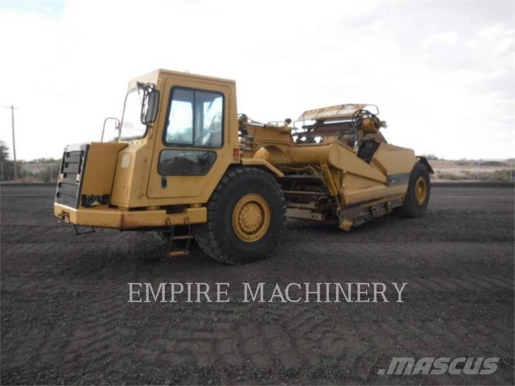 CAT 613C Strgalci