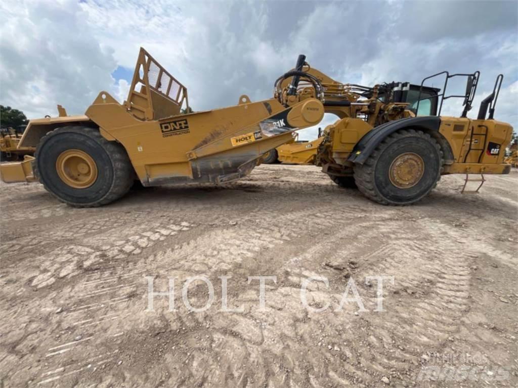 CAT 621K Strgalci