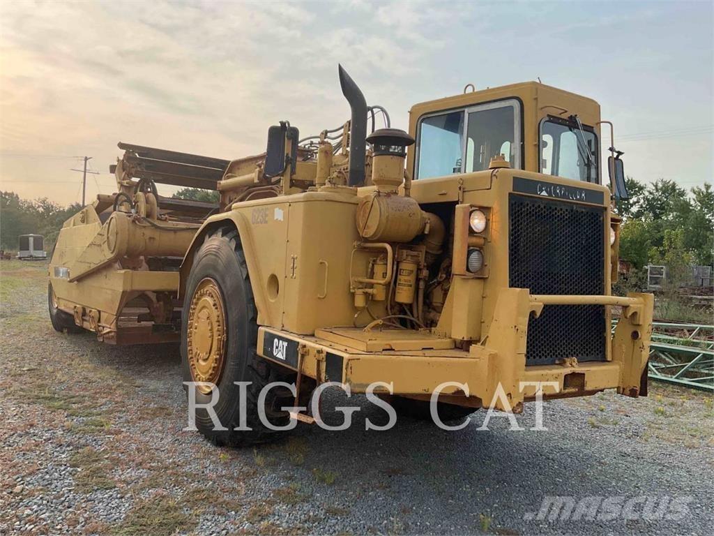 CAT 623B Strgalci