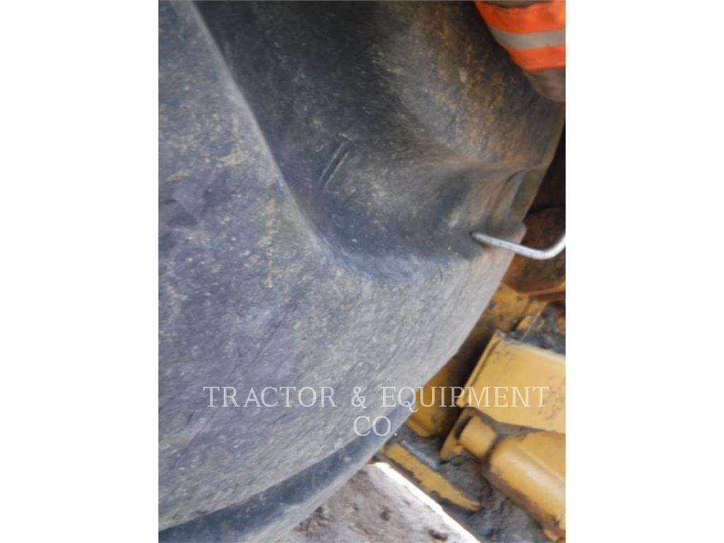 CAT 627E Strgalci
