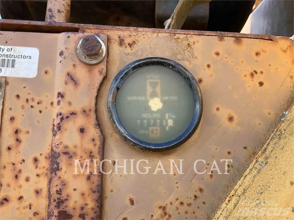 CAT 627E Strgalci