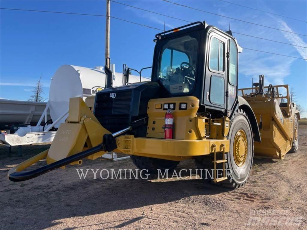 CAT 627K Strgalci