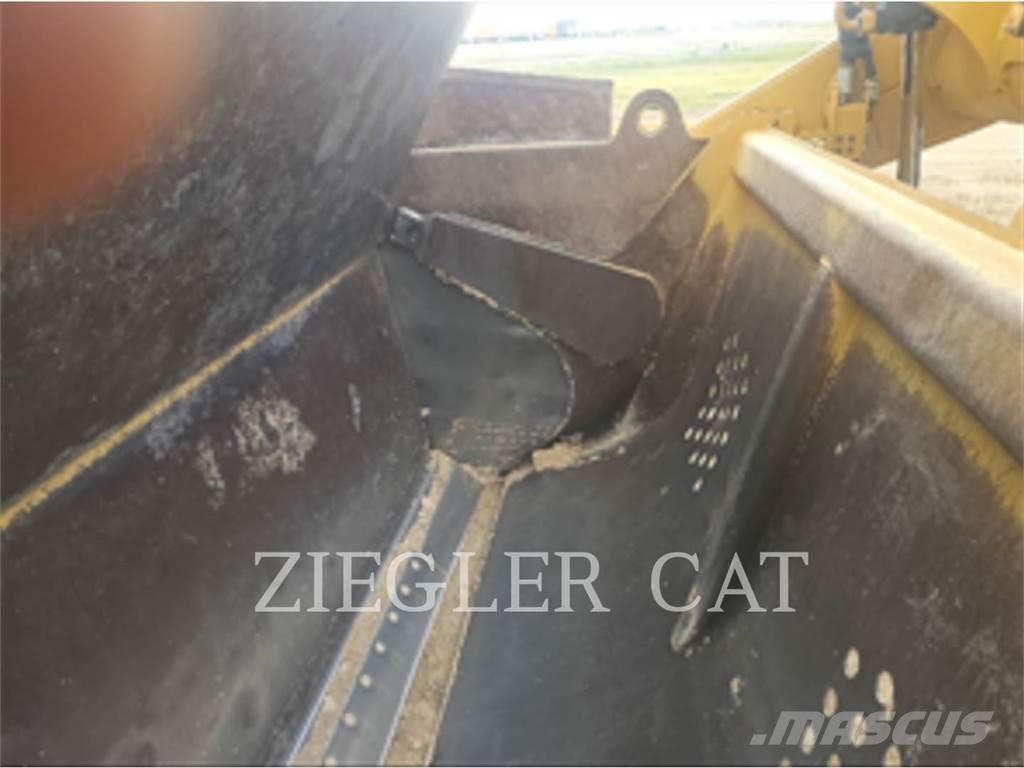 CAT 627K Strgalci
