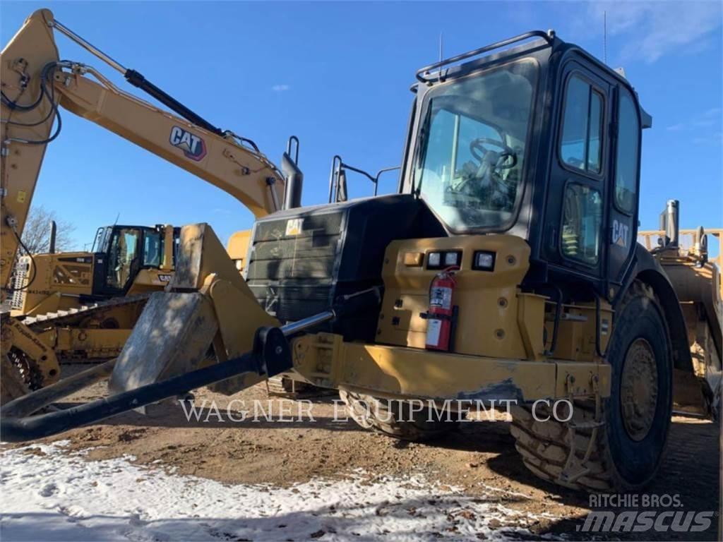 CAT 627K Strgalci