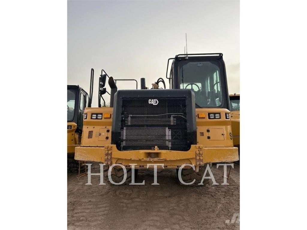 CAT 631 Strgalci