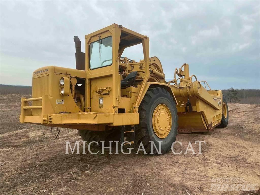 CAT 631C Strgalci