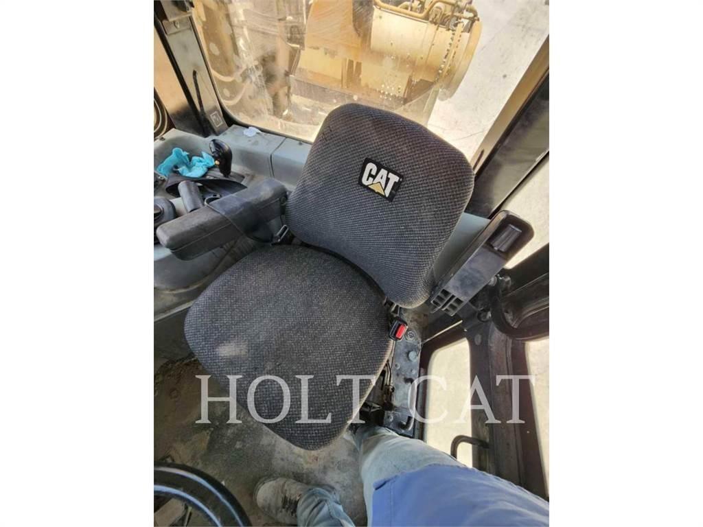 CAT 631G Strgalci