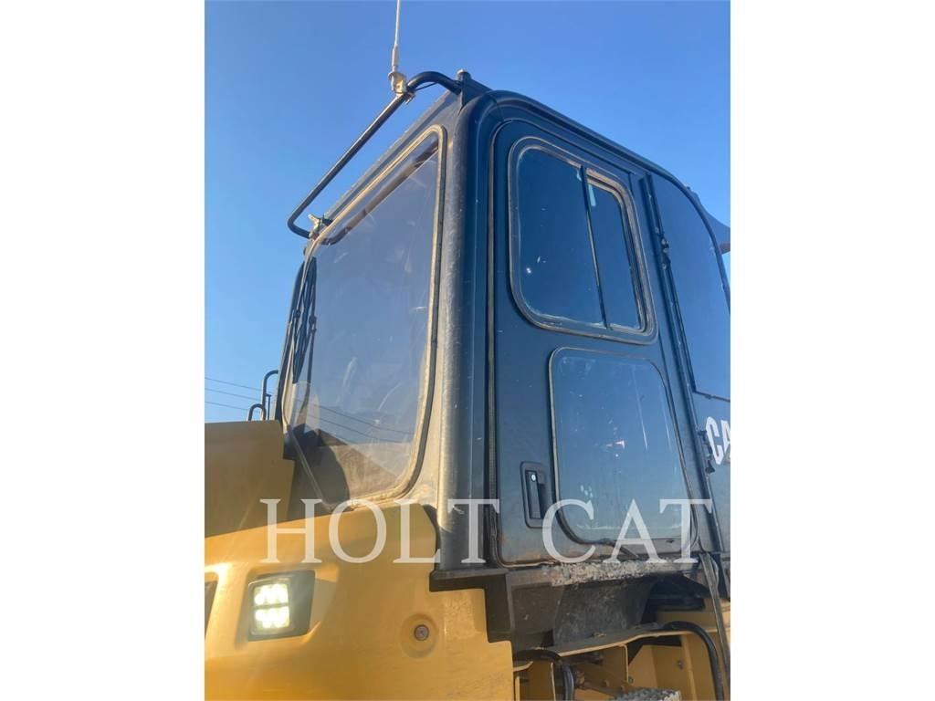 CAT 631K Strgalci