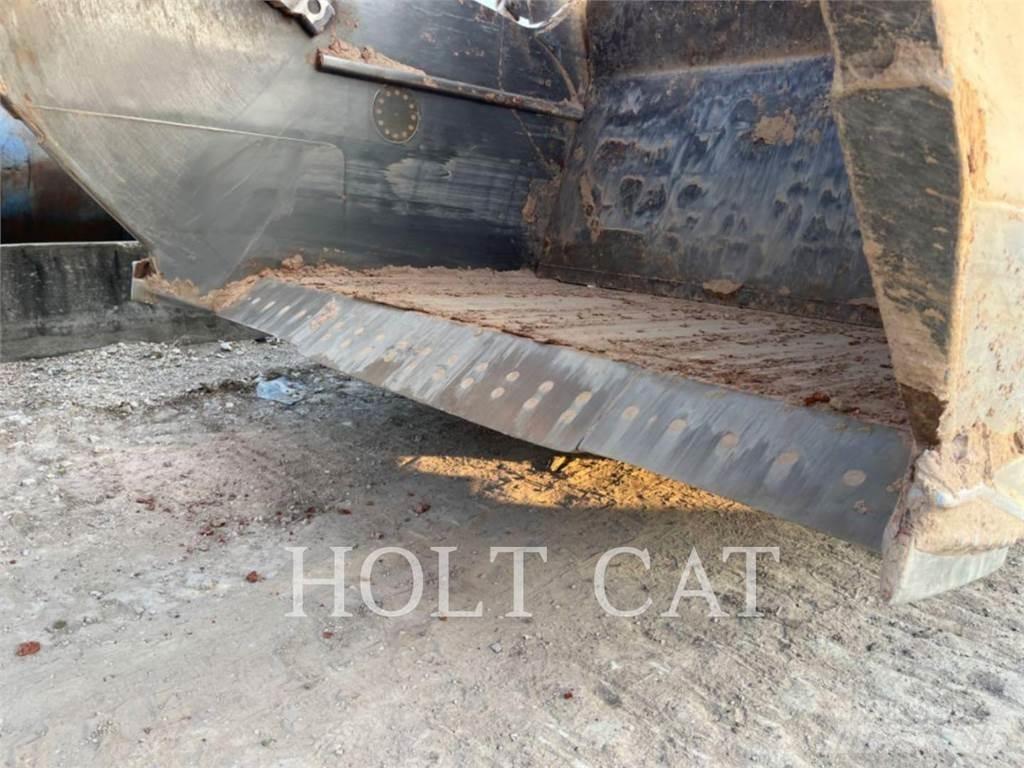 CAT 631K Strgalci