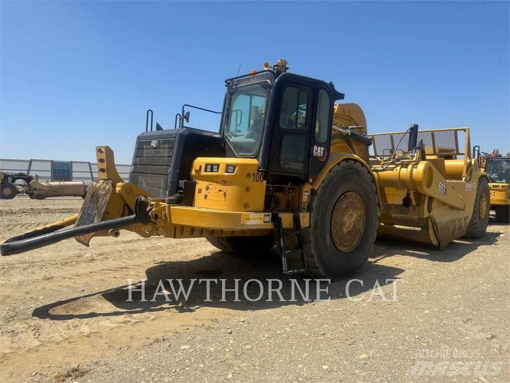CAT 657 Strgalci