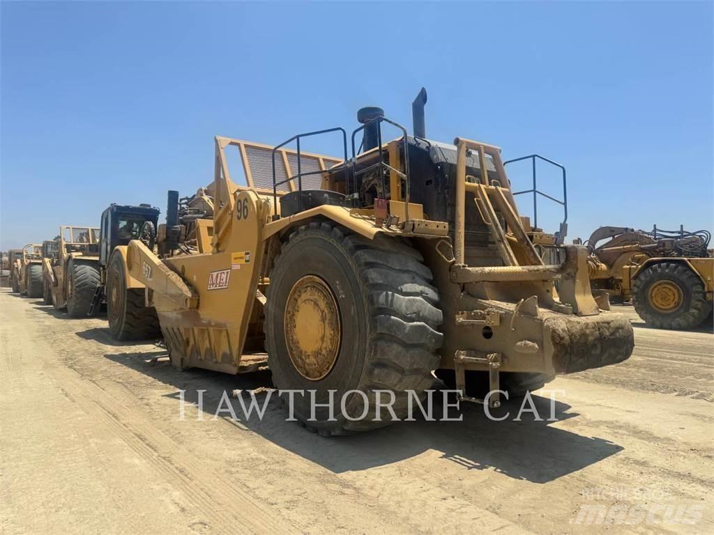 CAT 657 Strgalci