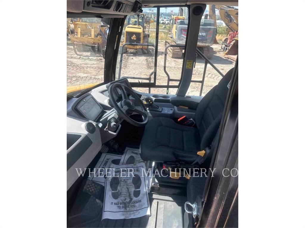 CAT 725 Zglobni demperji
