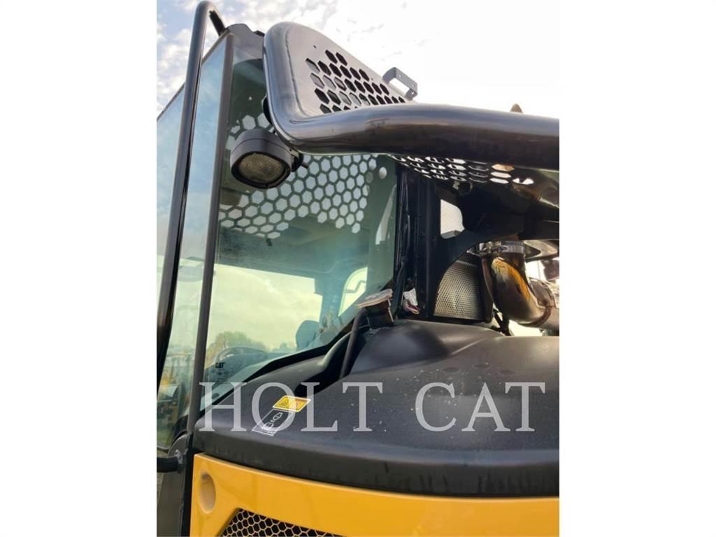 CAT 725 Zglobni demperji