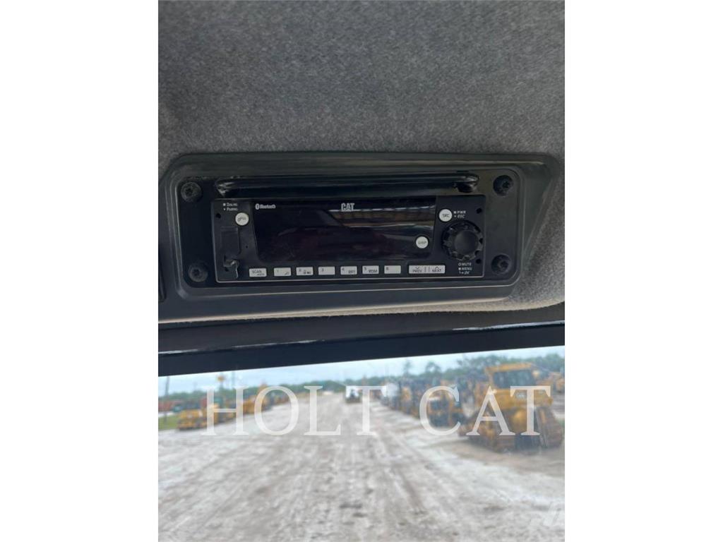 CAT 725 Zglobni demperji