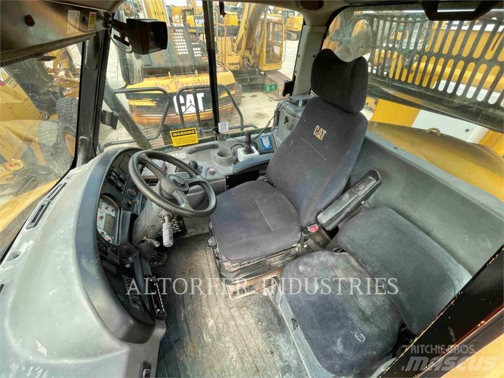 CAT 725 WT Zglobni demperji