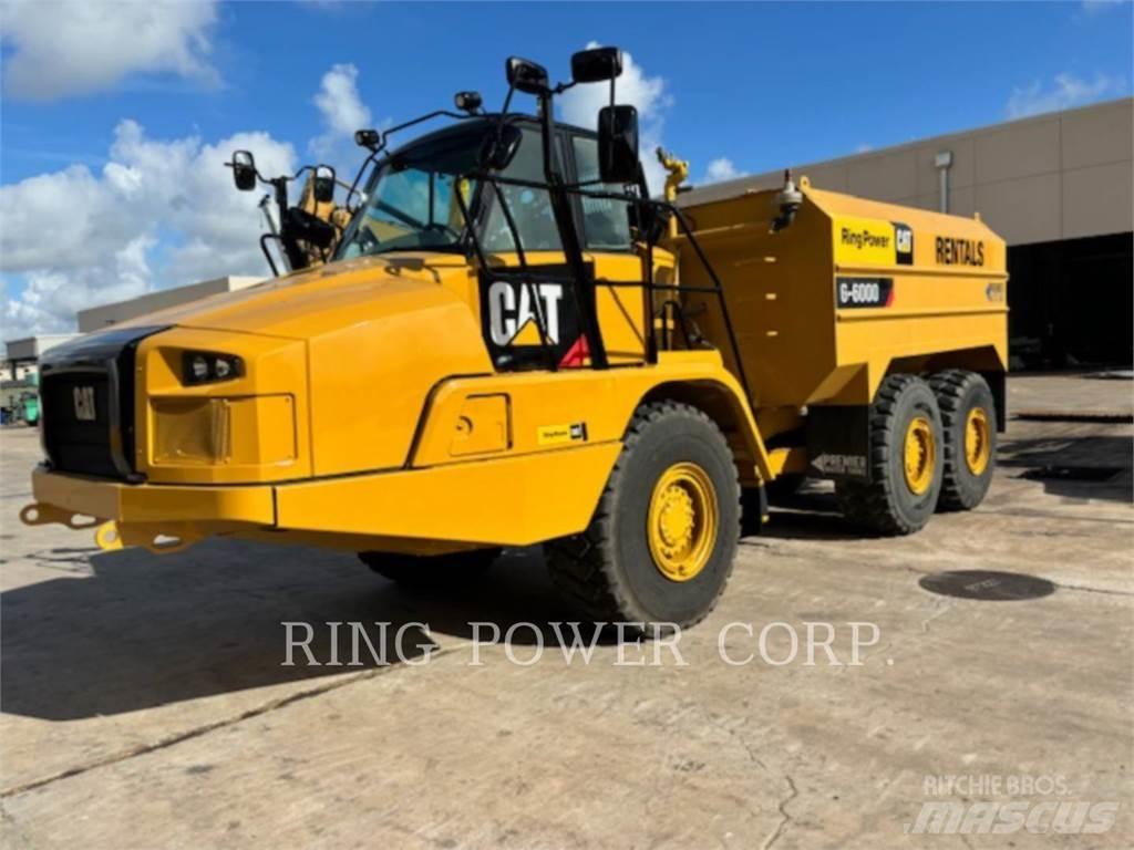 CAT 725CWW Tovornjaki cisterne