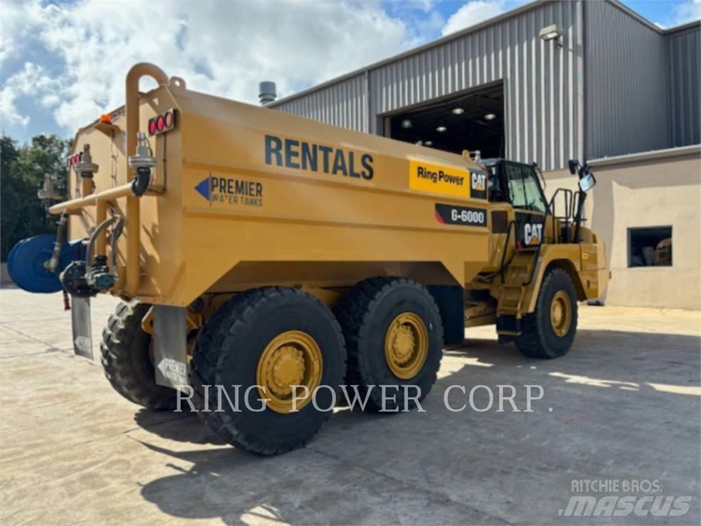 CAT 725CWW Tovornjaki cisterne