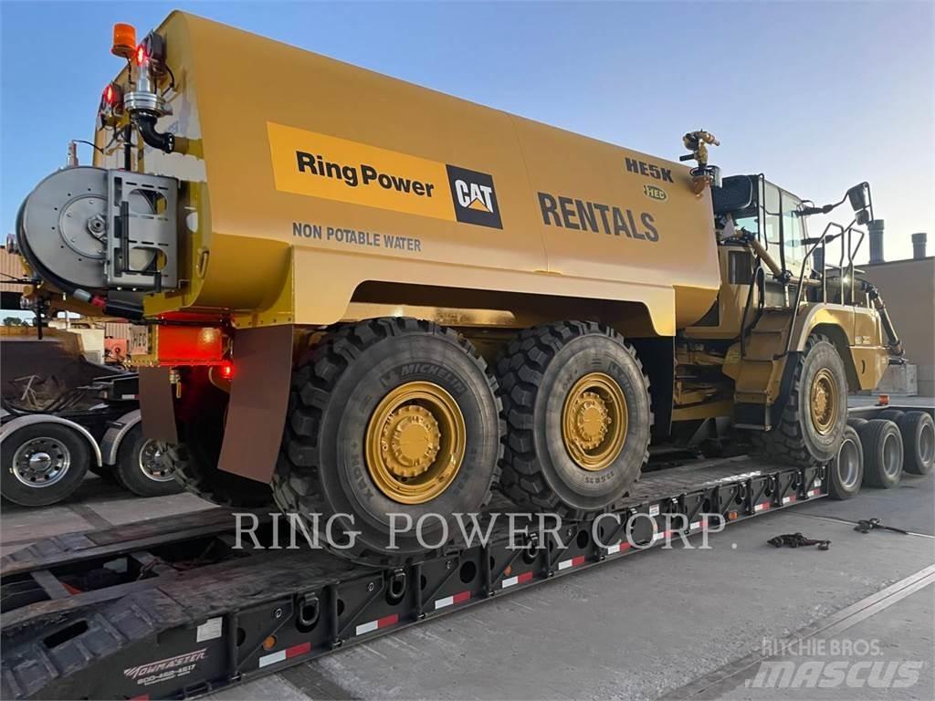 CAT 725WW Tovornjaki cisterne