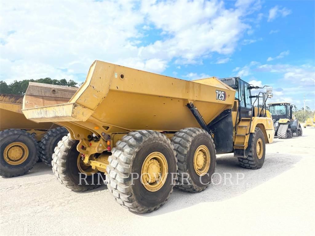 CAT 725WW Tovornjaki cisterne