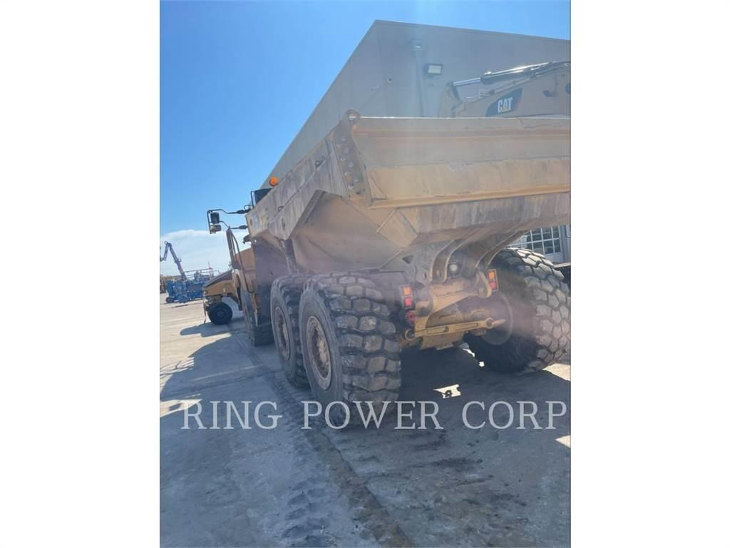 CAT 725WW Tovornjaki cisterne