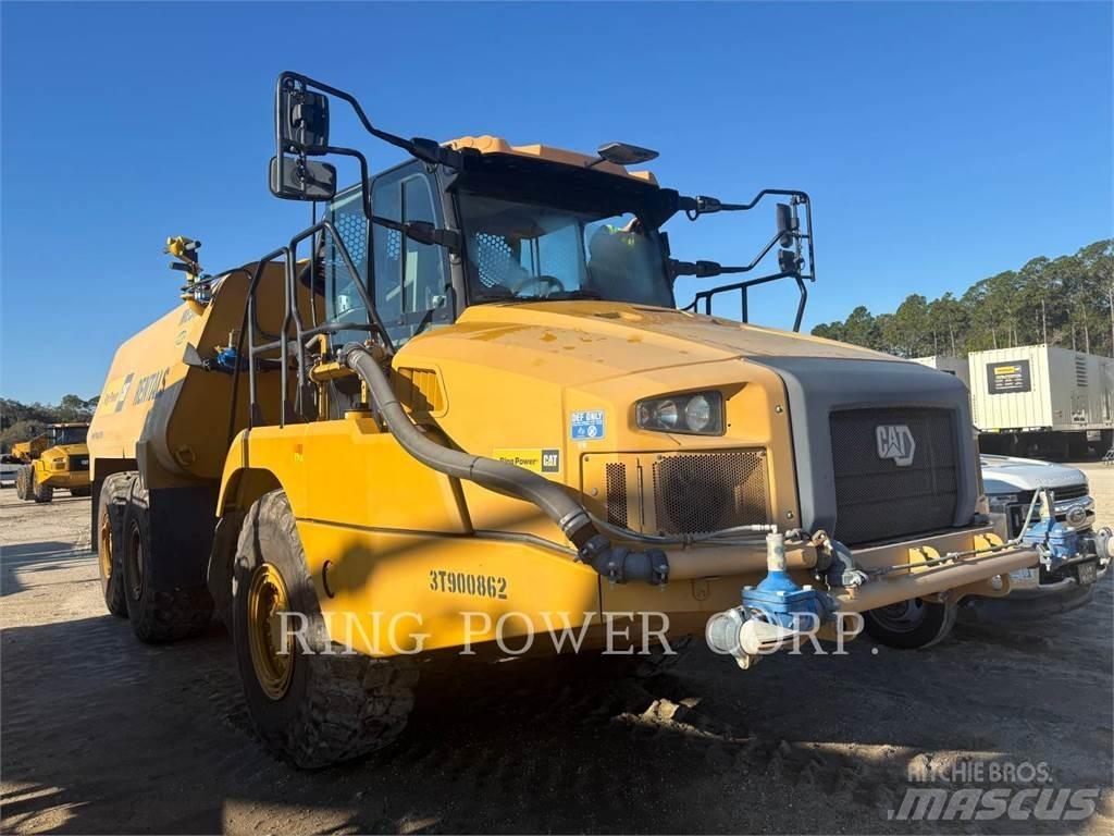 CAT 725WW Tovornjaki cisterne