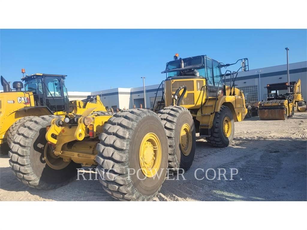 CAT 725WW Tovornjaki cisterne