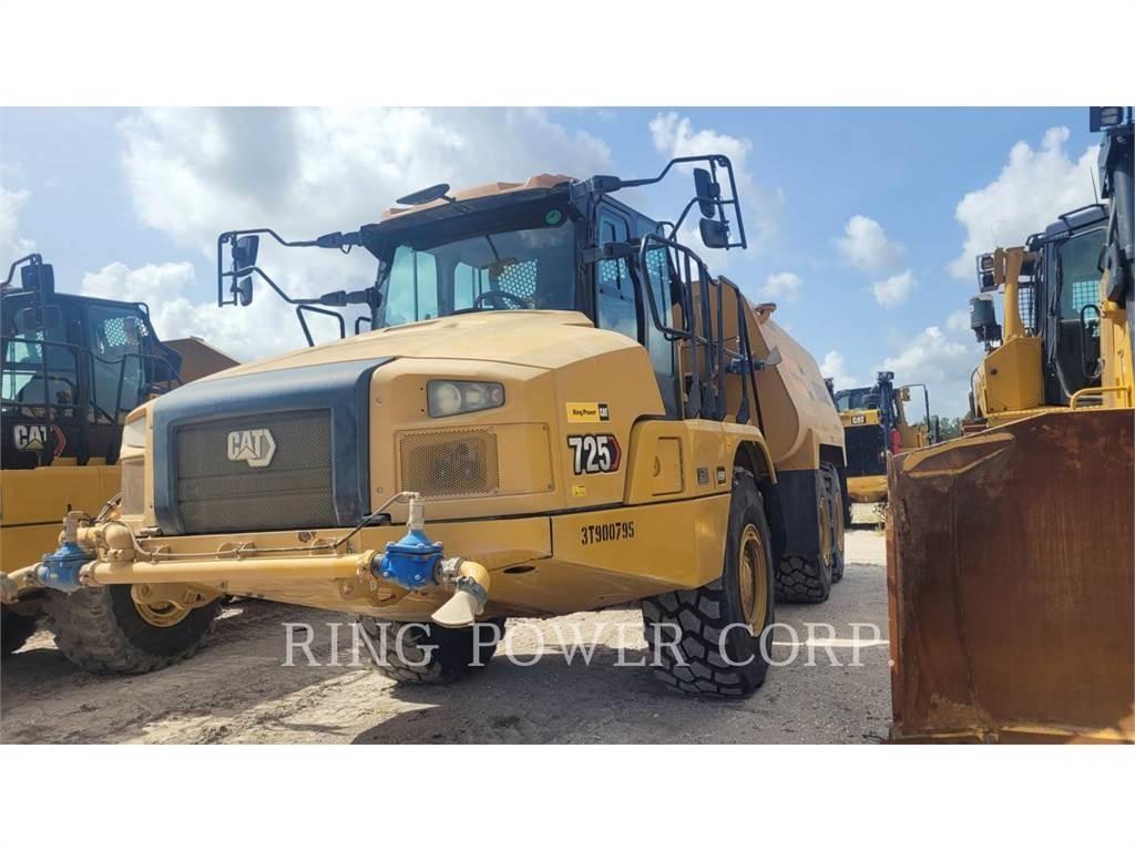 CAT 725WW Tovornjaki cisterne
