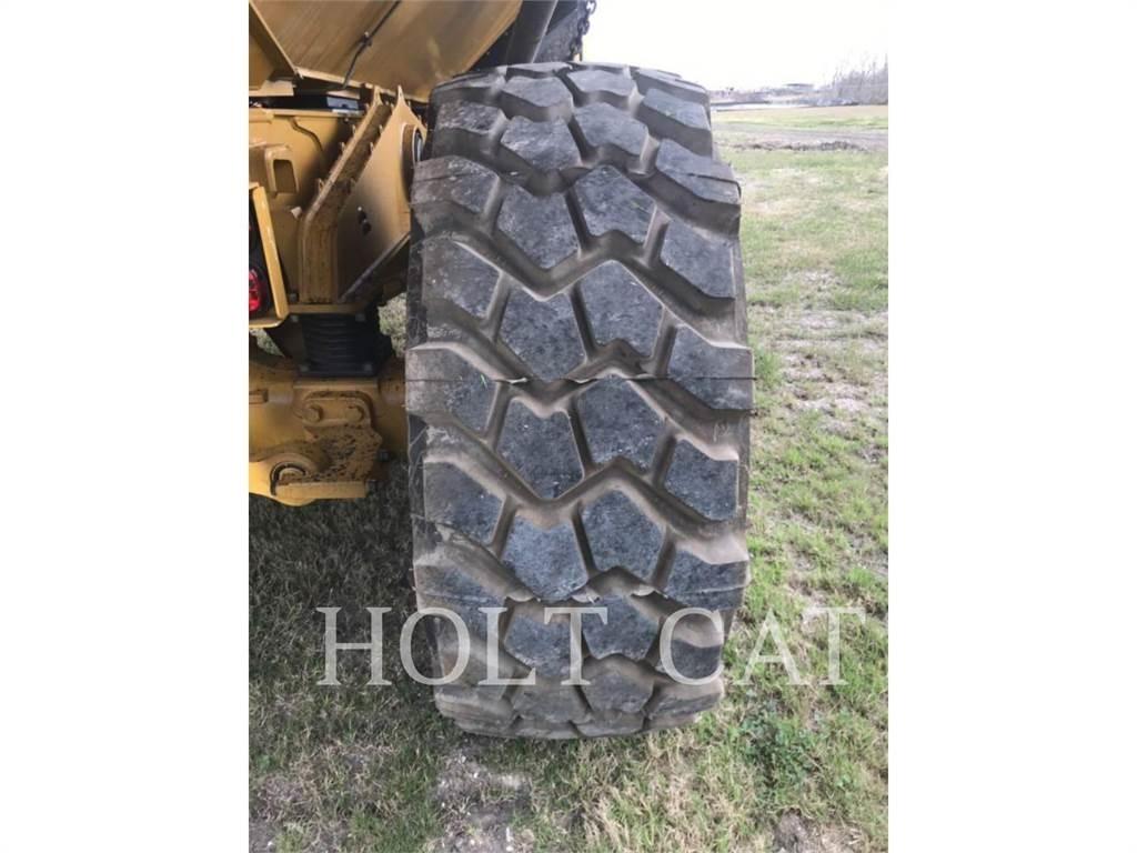 CAT 730 Zglobni demperji