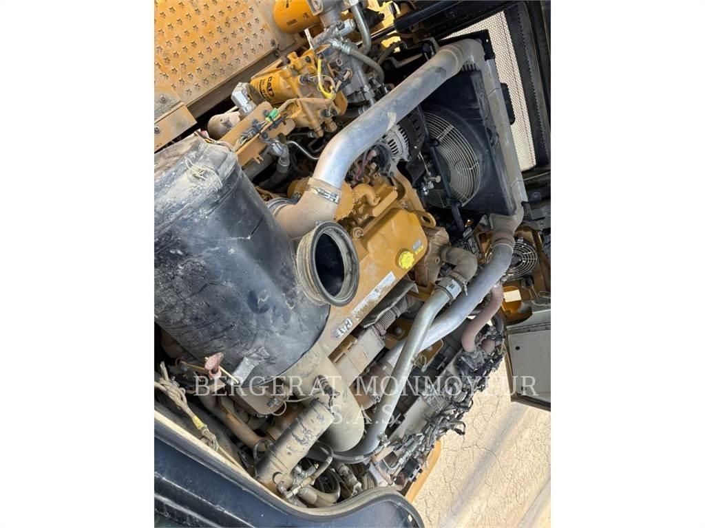 CAT 730 Zglobni demperji