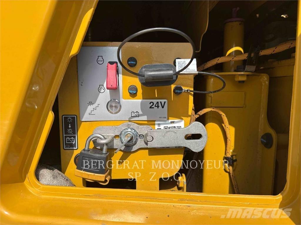 CAT 730 Zglobni demperji