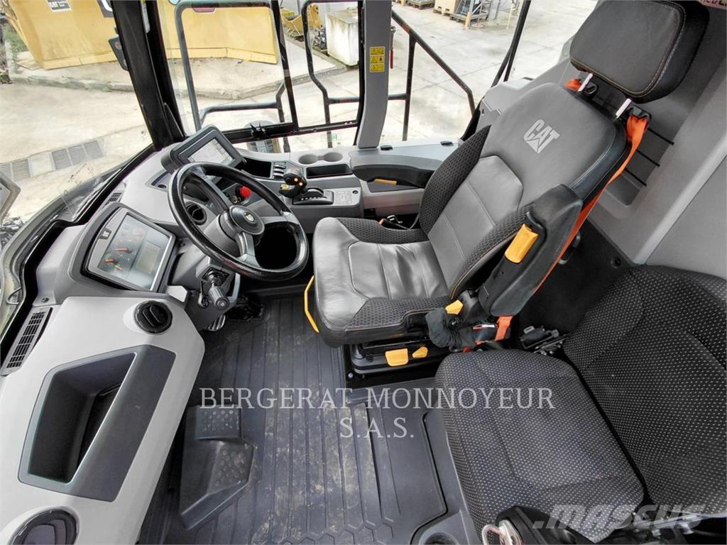 CAT 730 Zglobni demperji