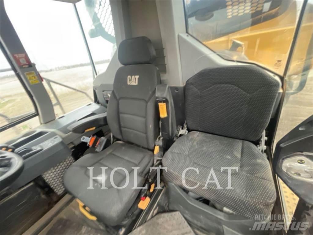 CAT 730 Zglobni demperji
