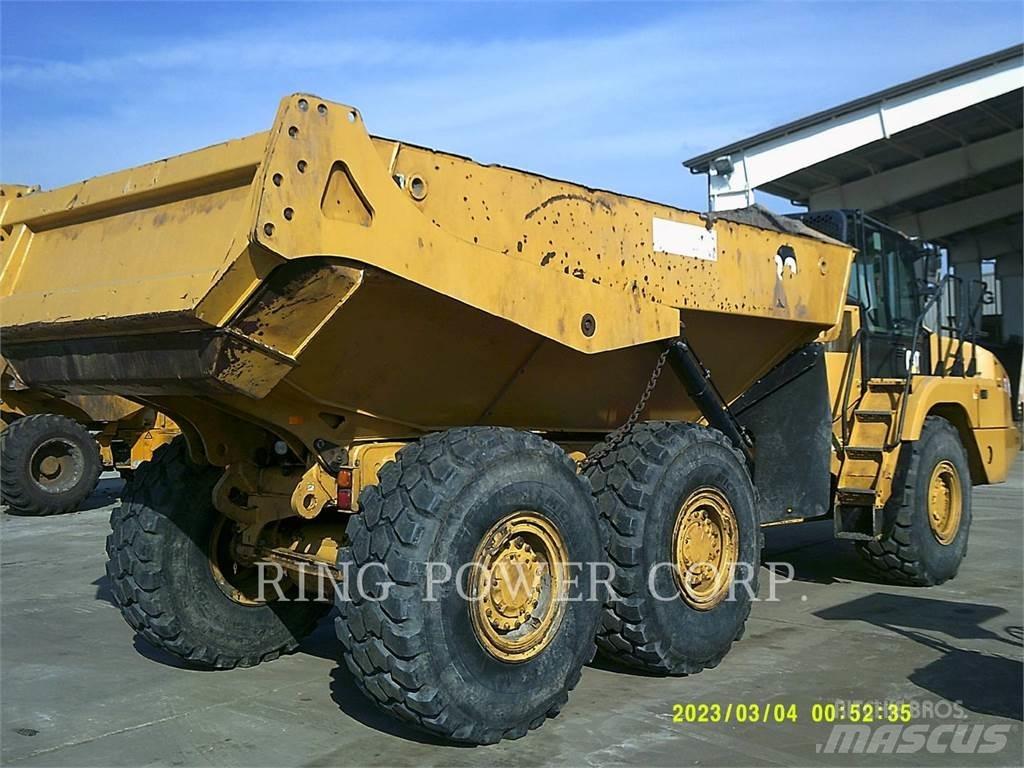 CAT 730WW Tovornjaki cisterne