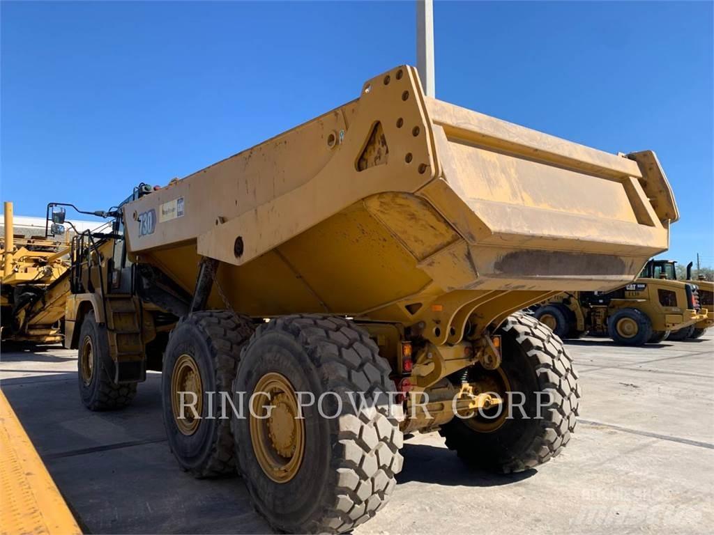 CAT 730WW Tovornjaki cisterne