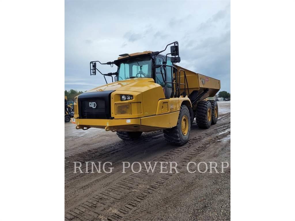 CAT 730WW Tovornjaki cisterne