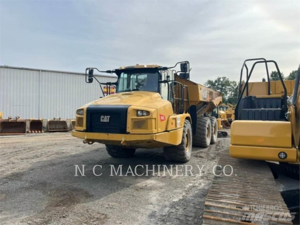 CAT 735 Kiper tovornjaki
