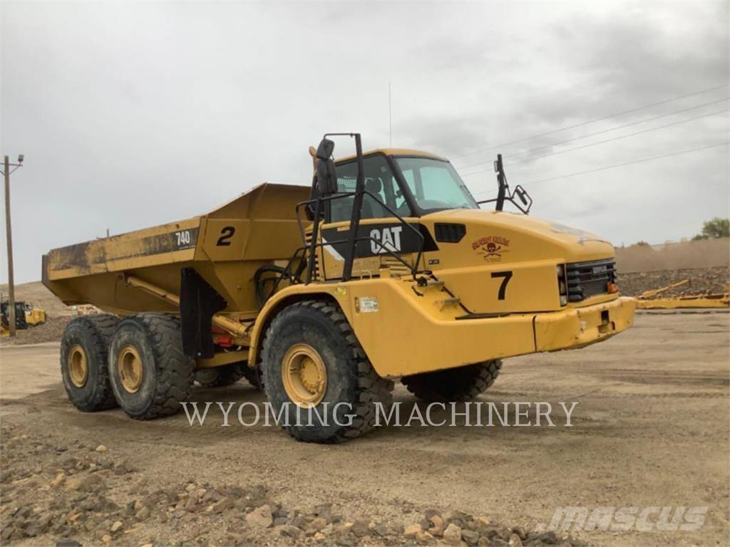 CAT 740 Zglobni demperji