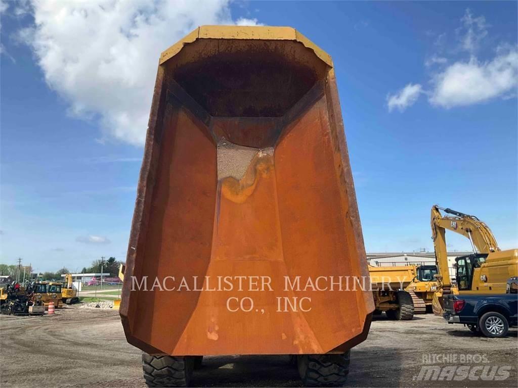 CAT 740 GC Zglobni demperji