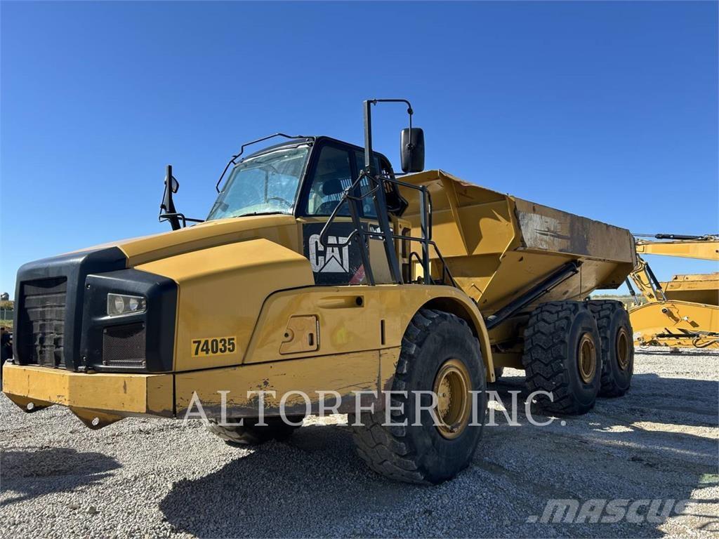 CAT 740B Zglobni demperji